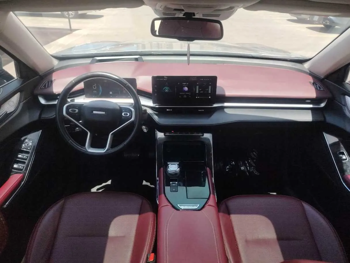 Car image 21