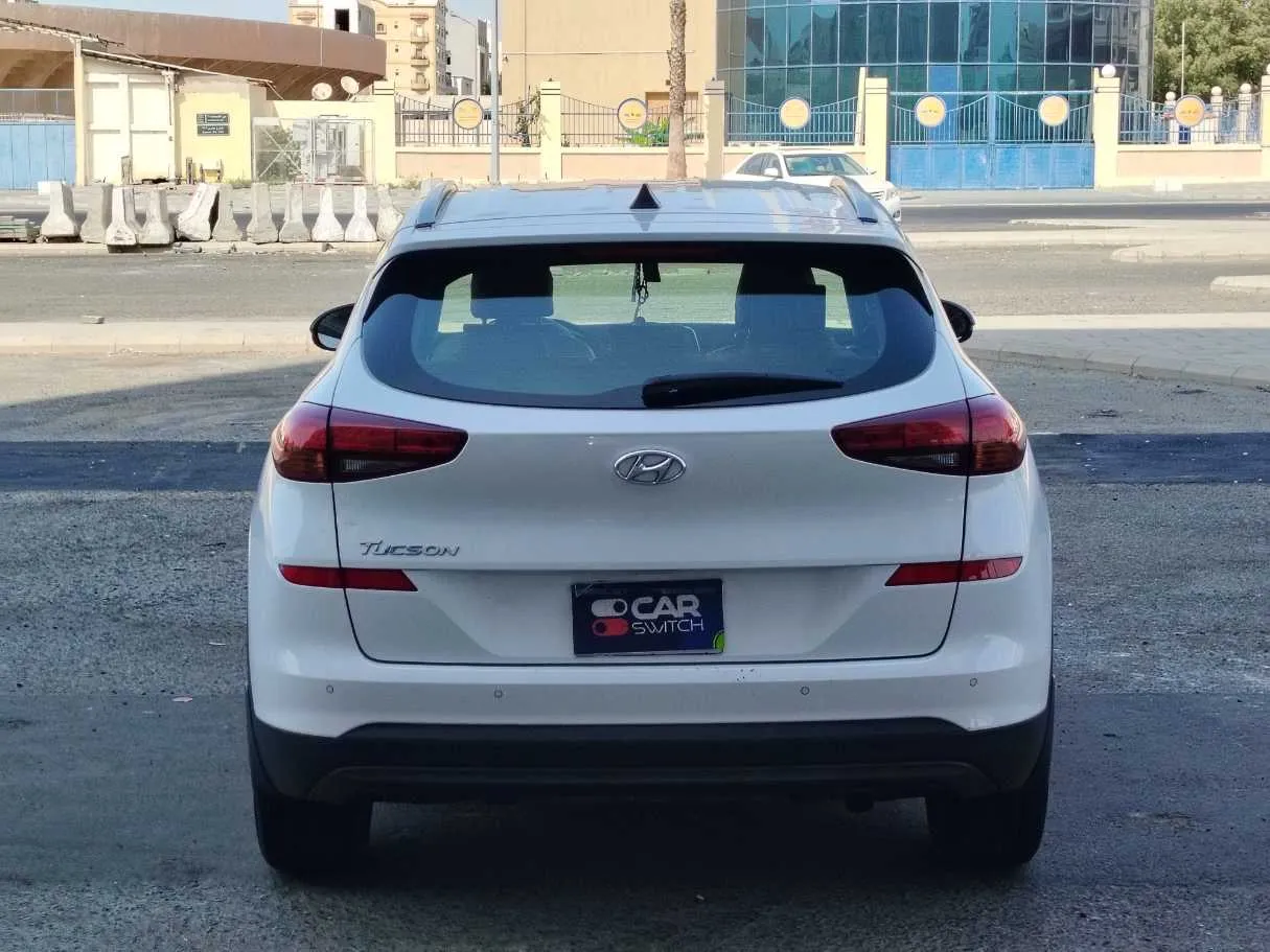 Car image 6