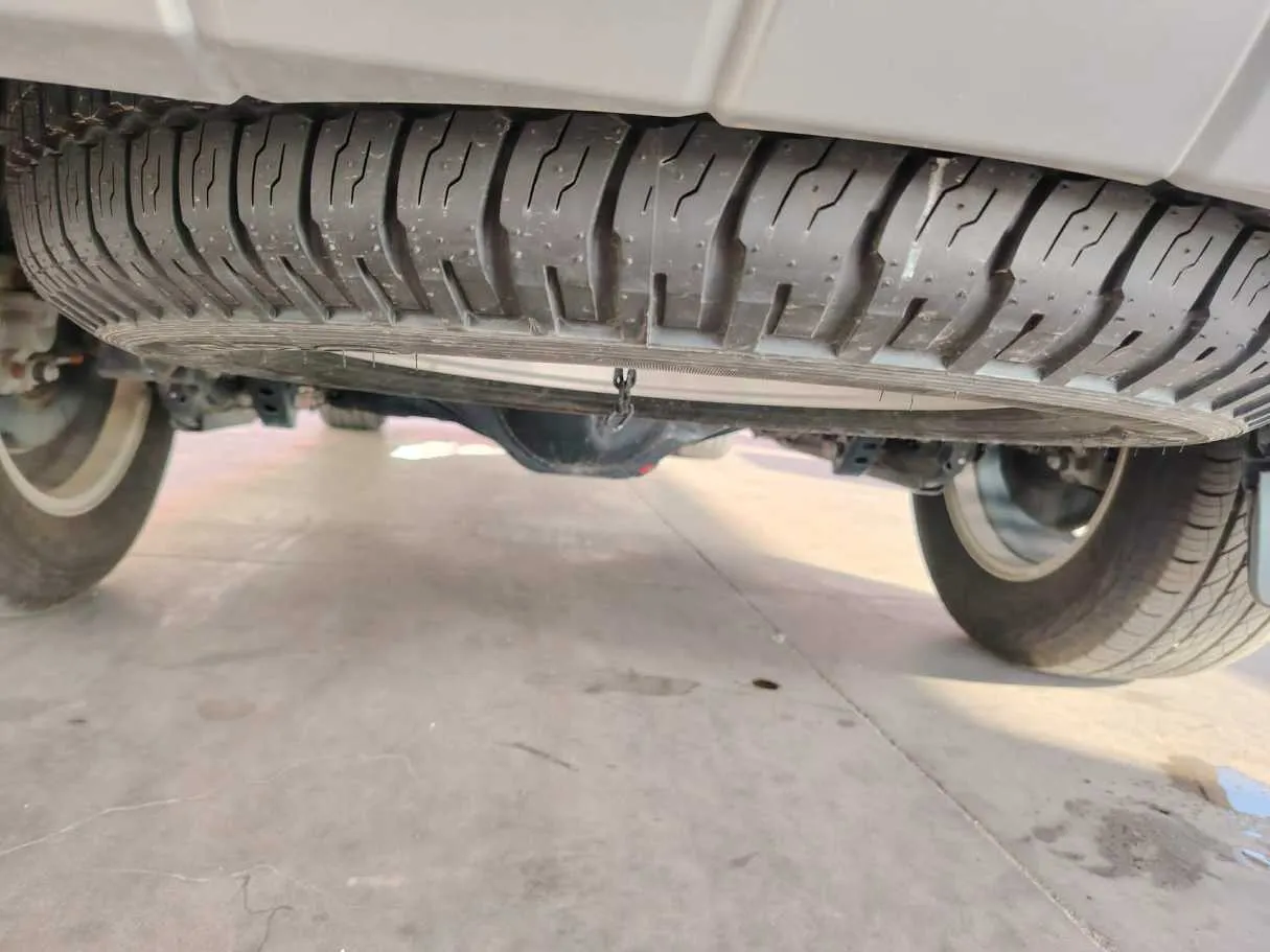 Car image 45