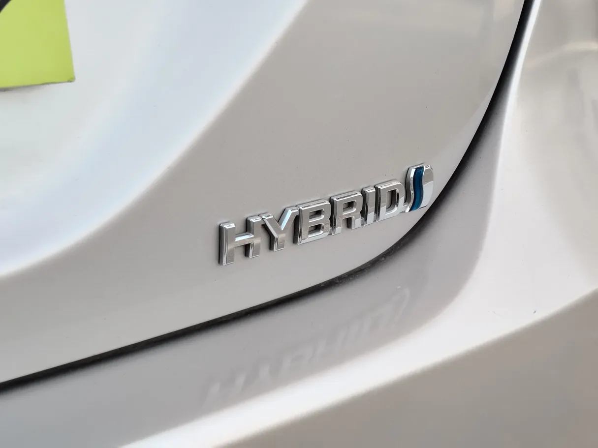 Car image 35