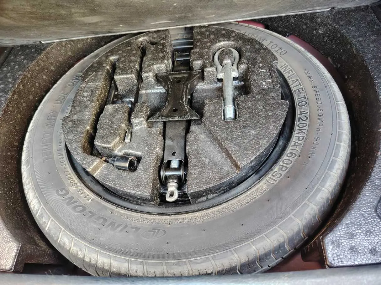 Car image 45
