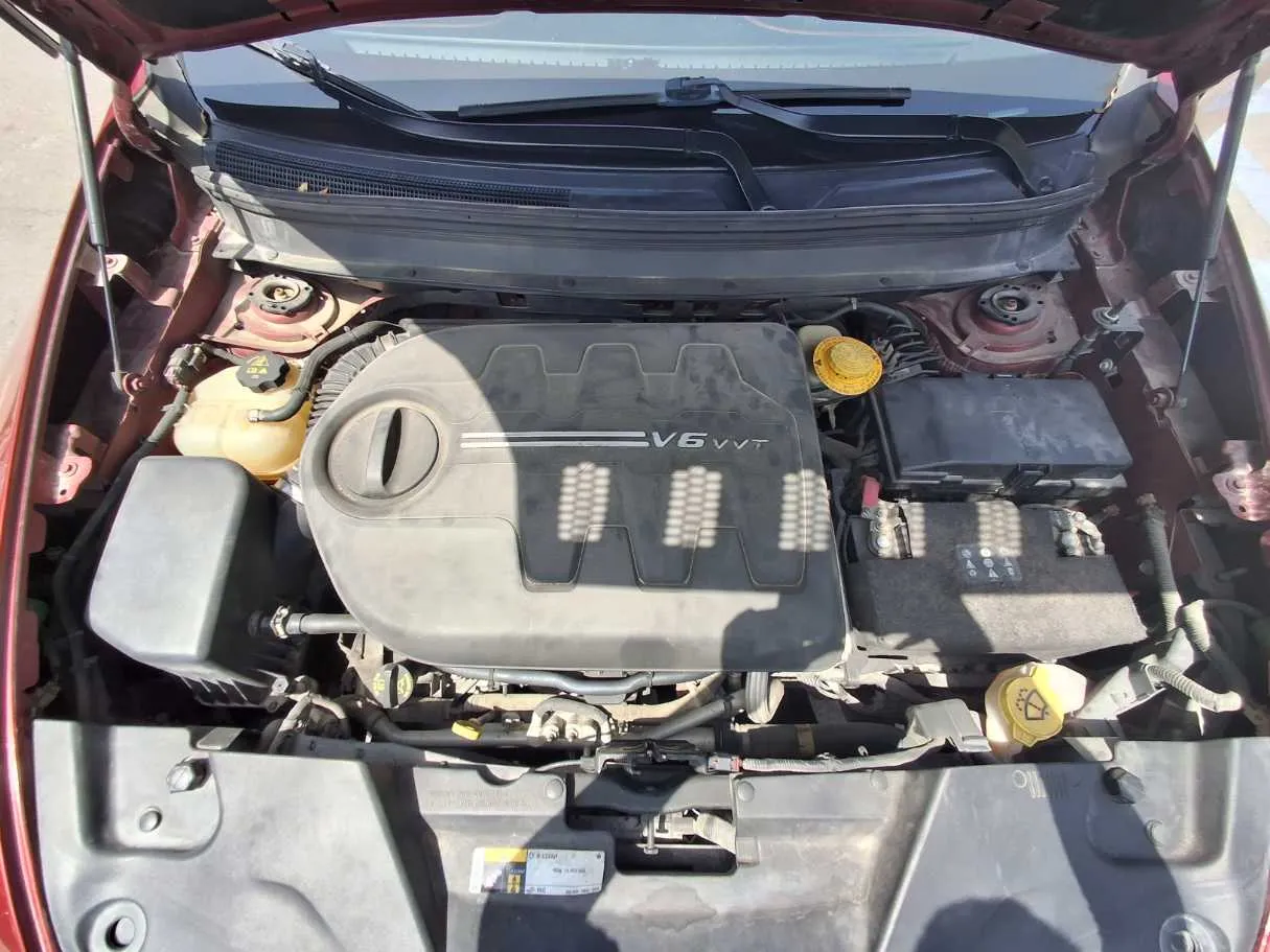 Car image 20