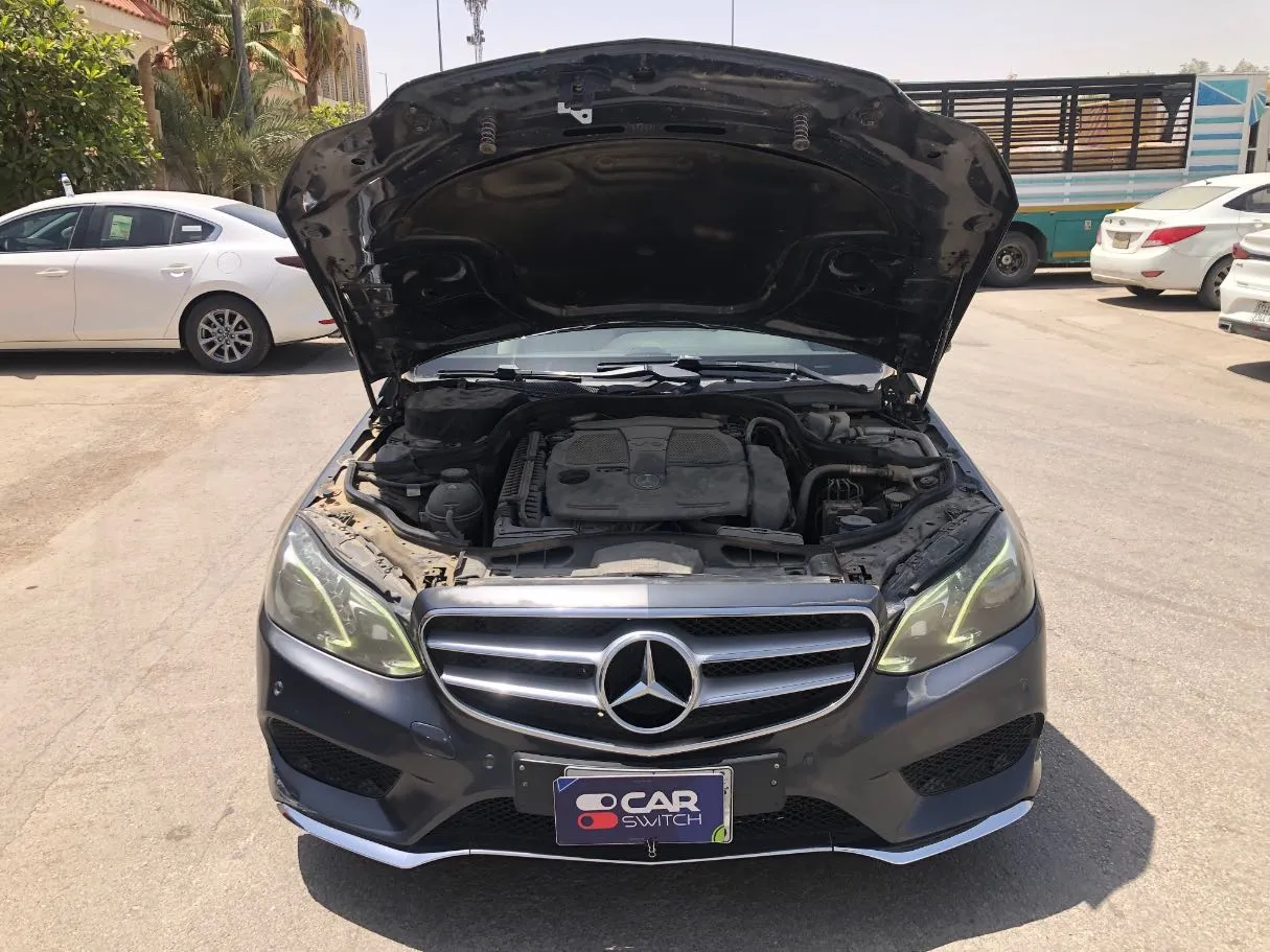 Car image 24