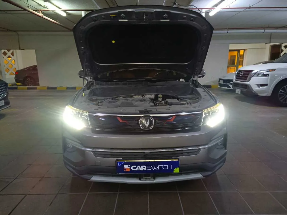 Car image 37