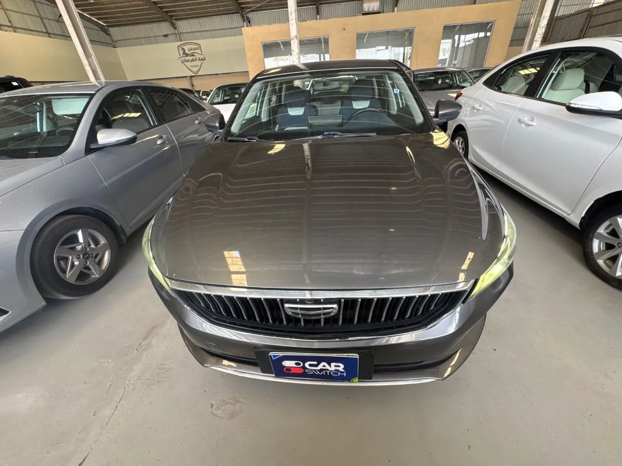 Car image 2