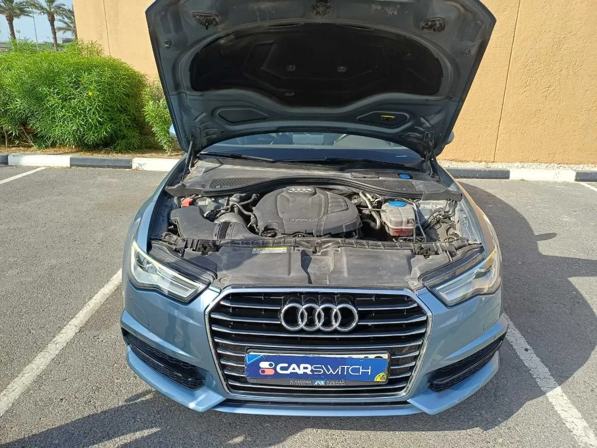Car image 24