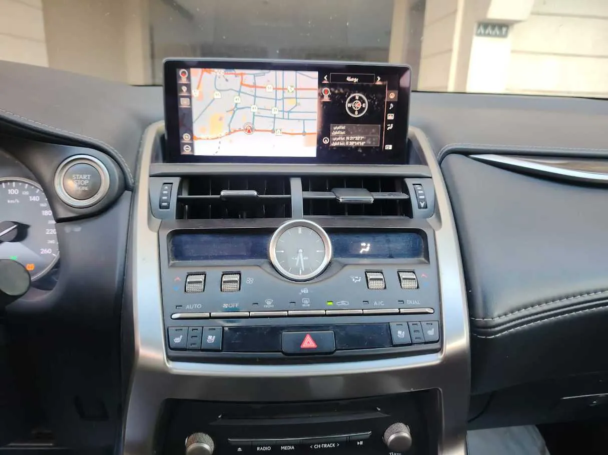 Car image 28