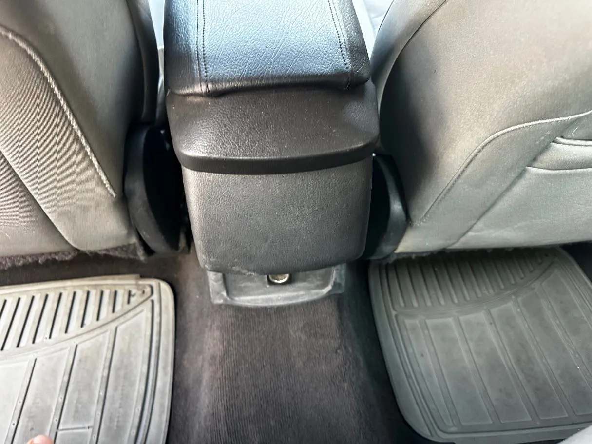 Car image 22