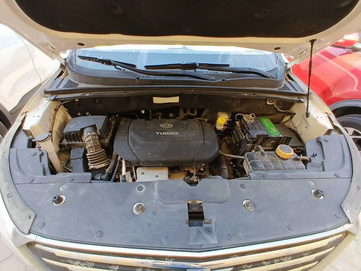 Car image 20