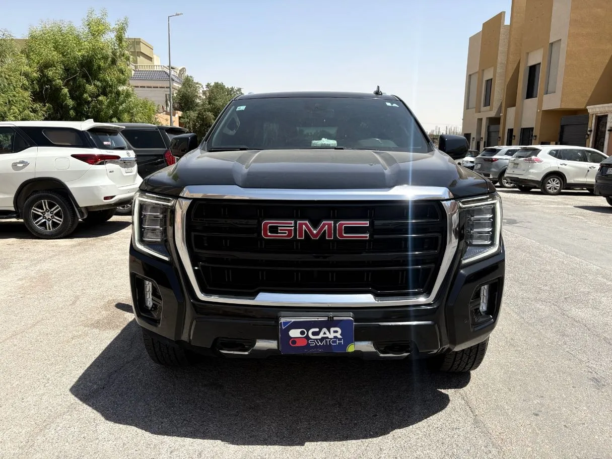 Car image 2