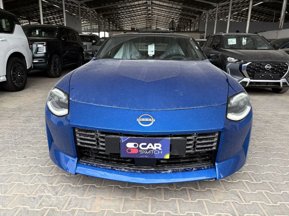 Car image 2