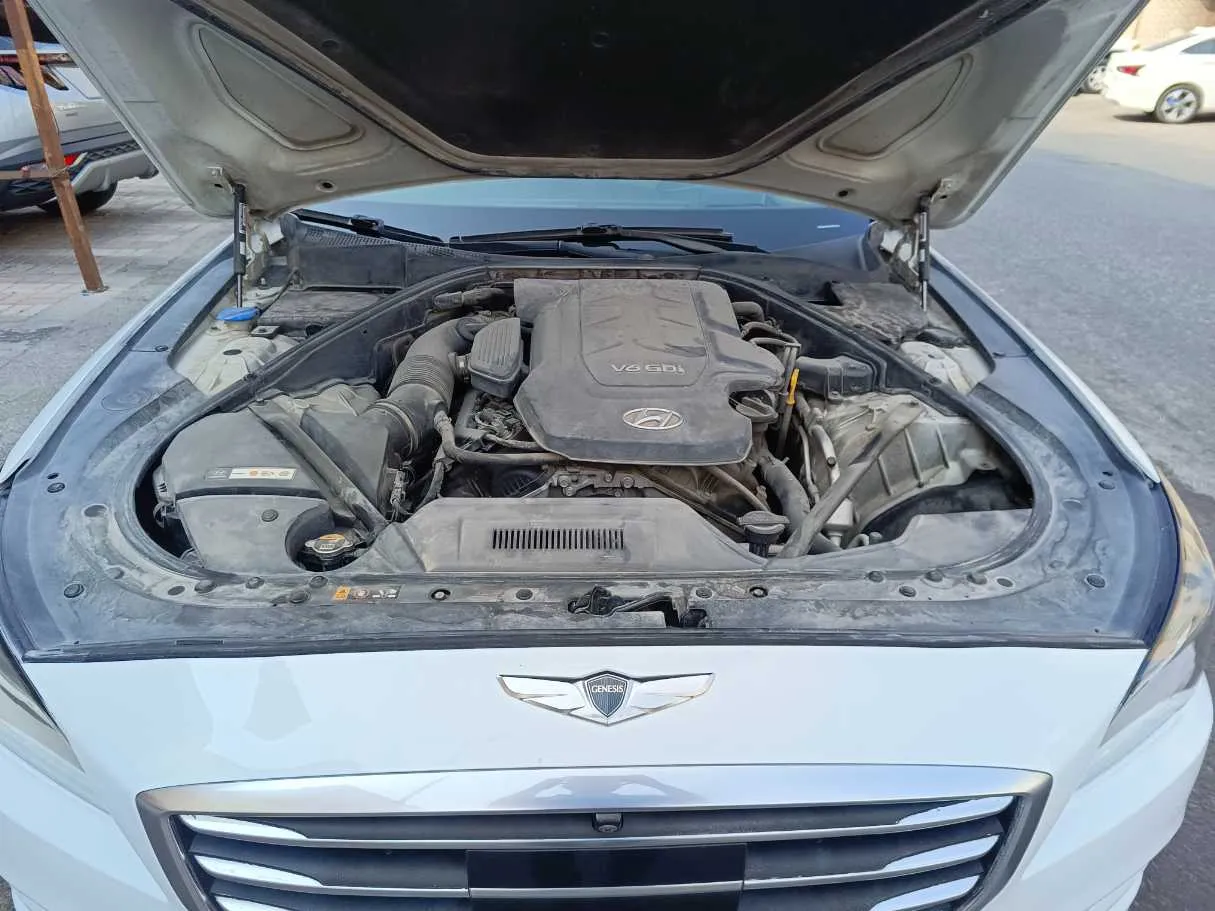 Car image 42