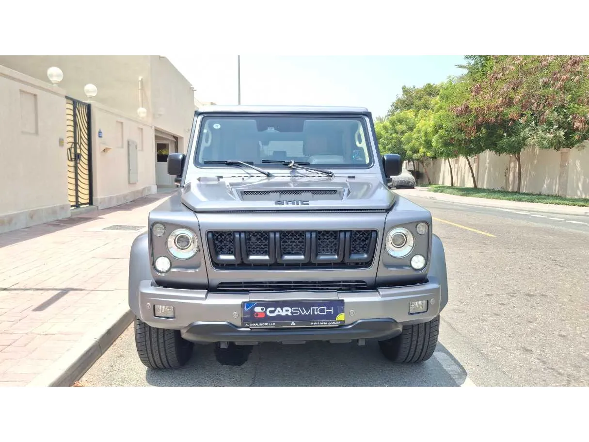 Car image 2