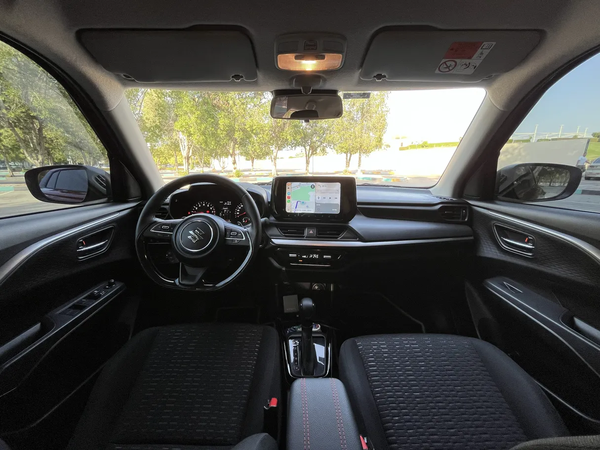 Car image 15