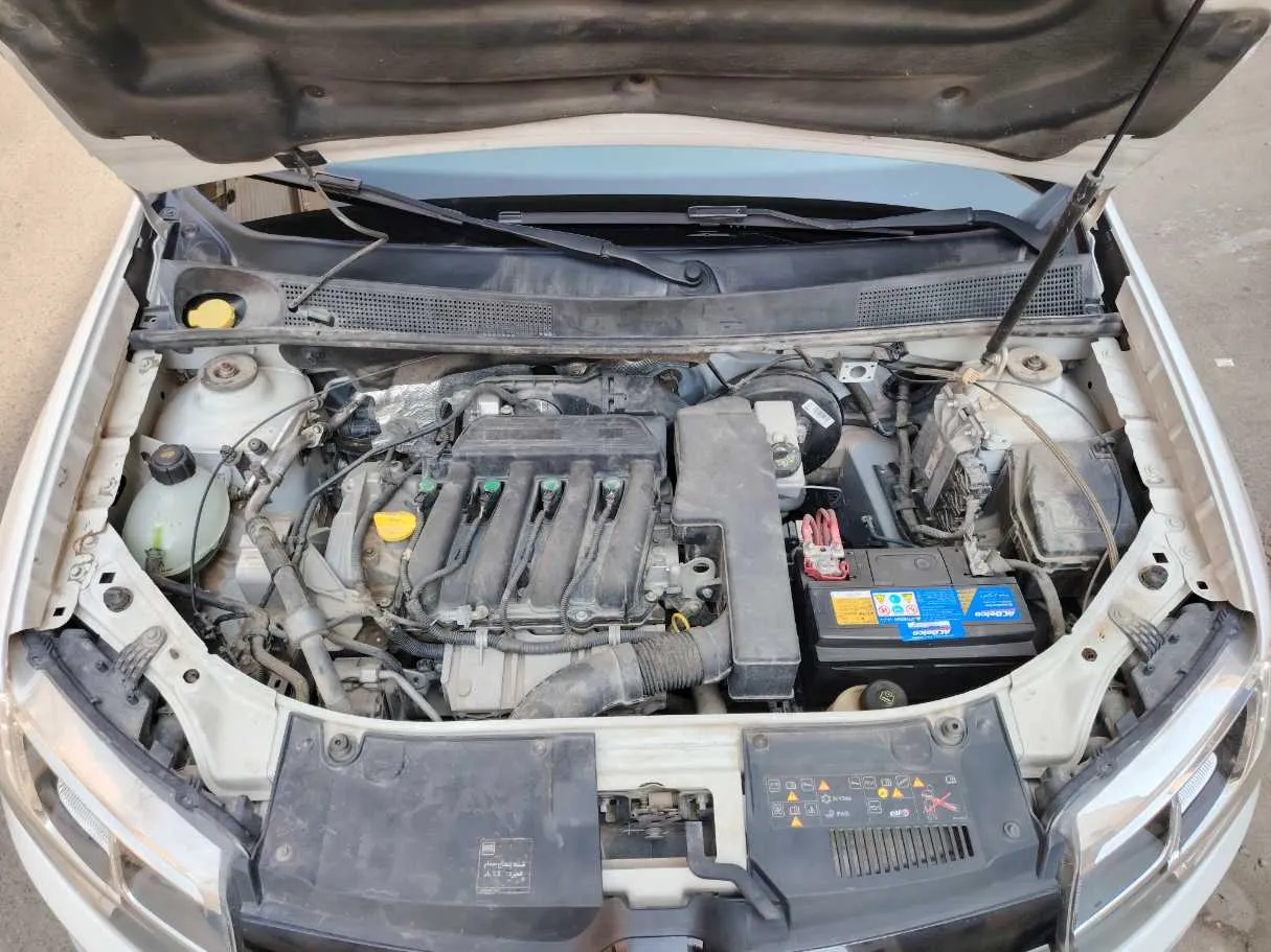 Car image 26