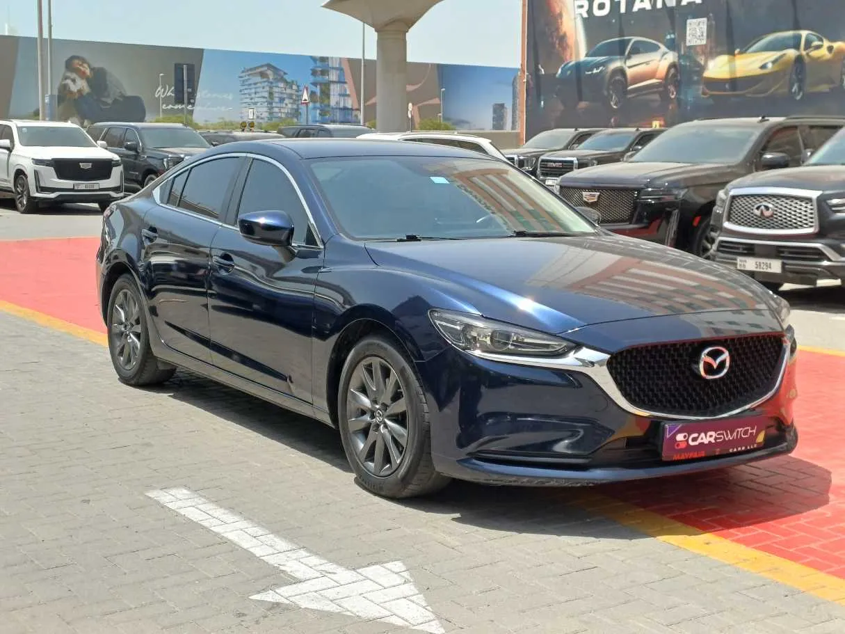Car image 3