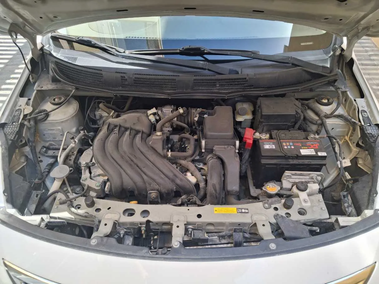 Car image 22