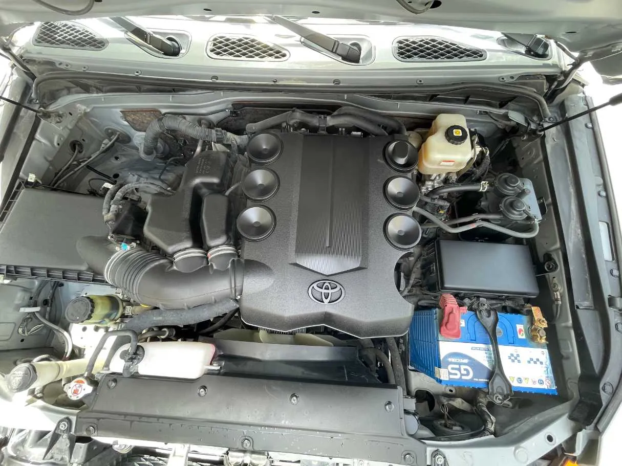Car image 23