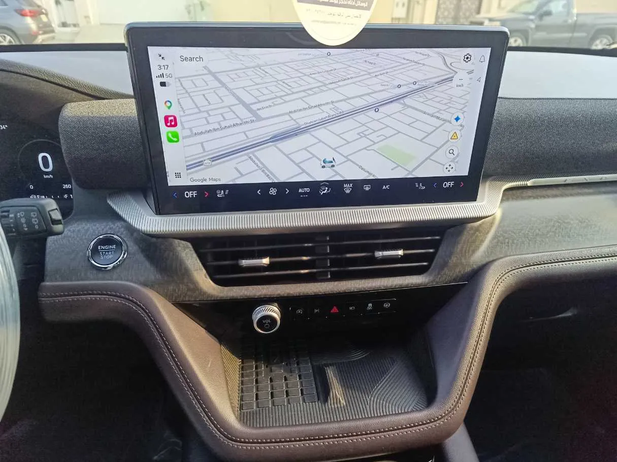 Car image 28