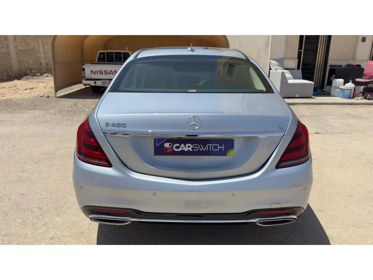 Car image 6