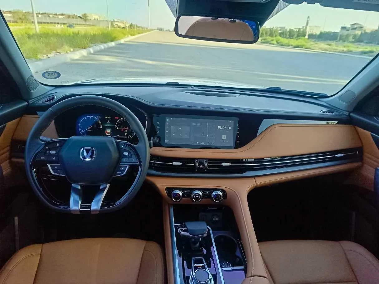 Car image 21
