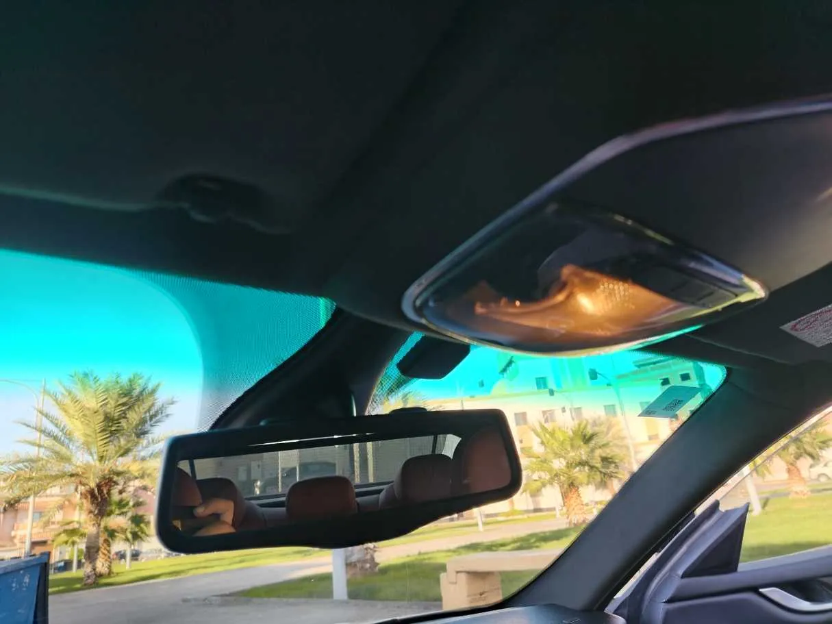 Car image 39