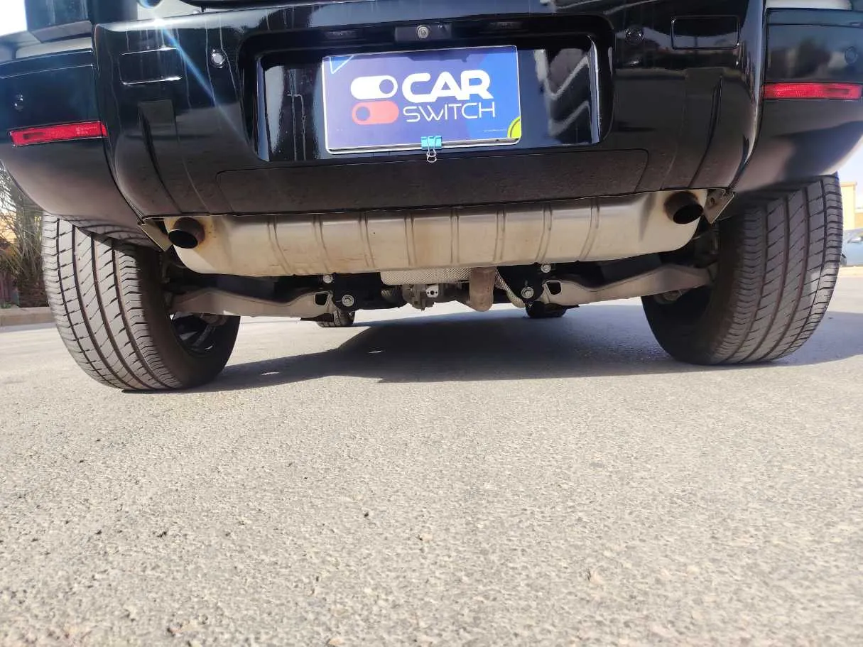 Car image 32