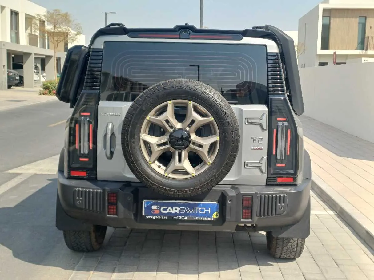 Car image 6