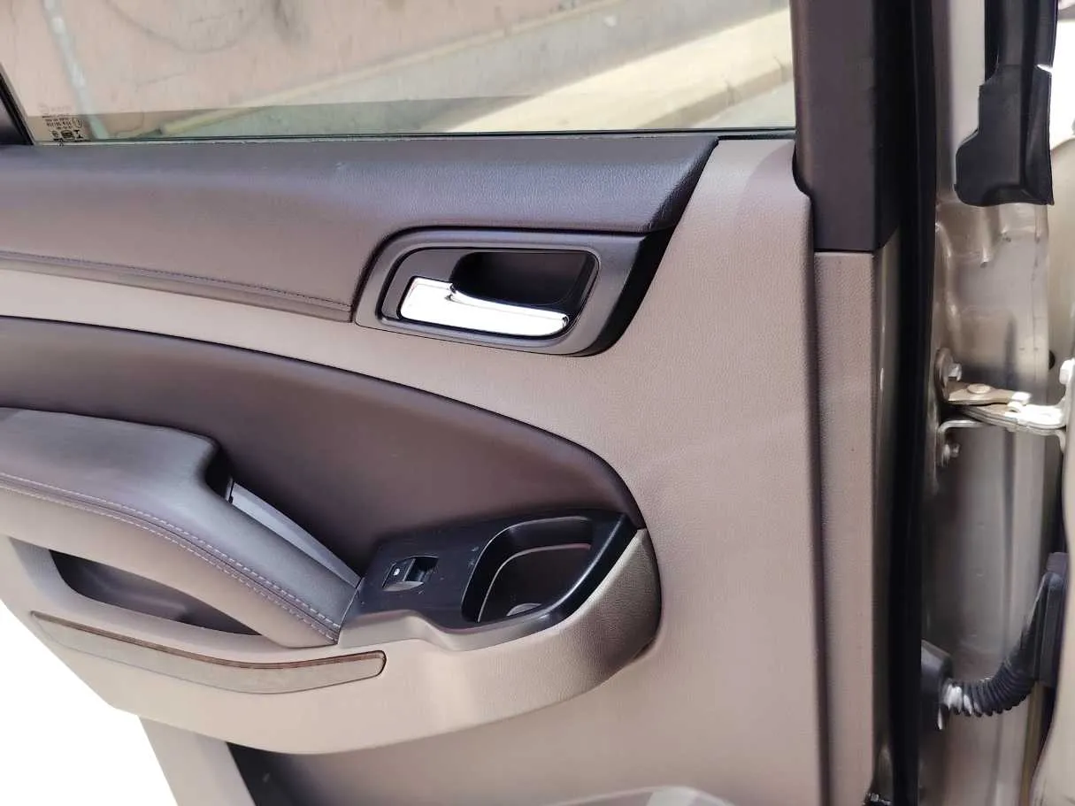 Car image 29