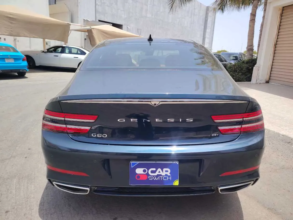 Car image 6