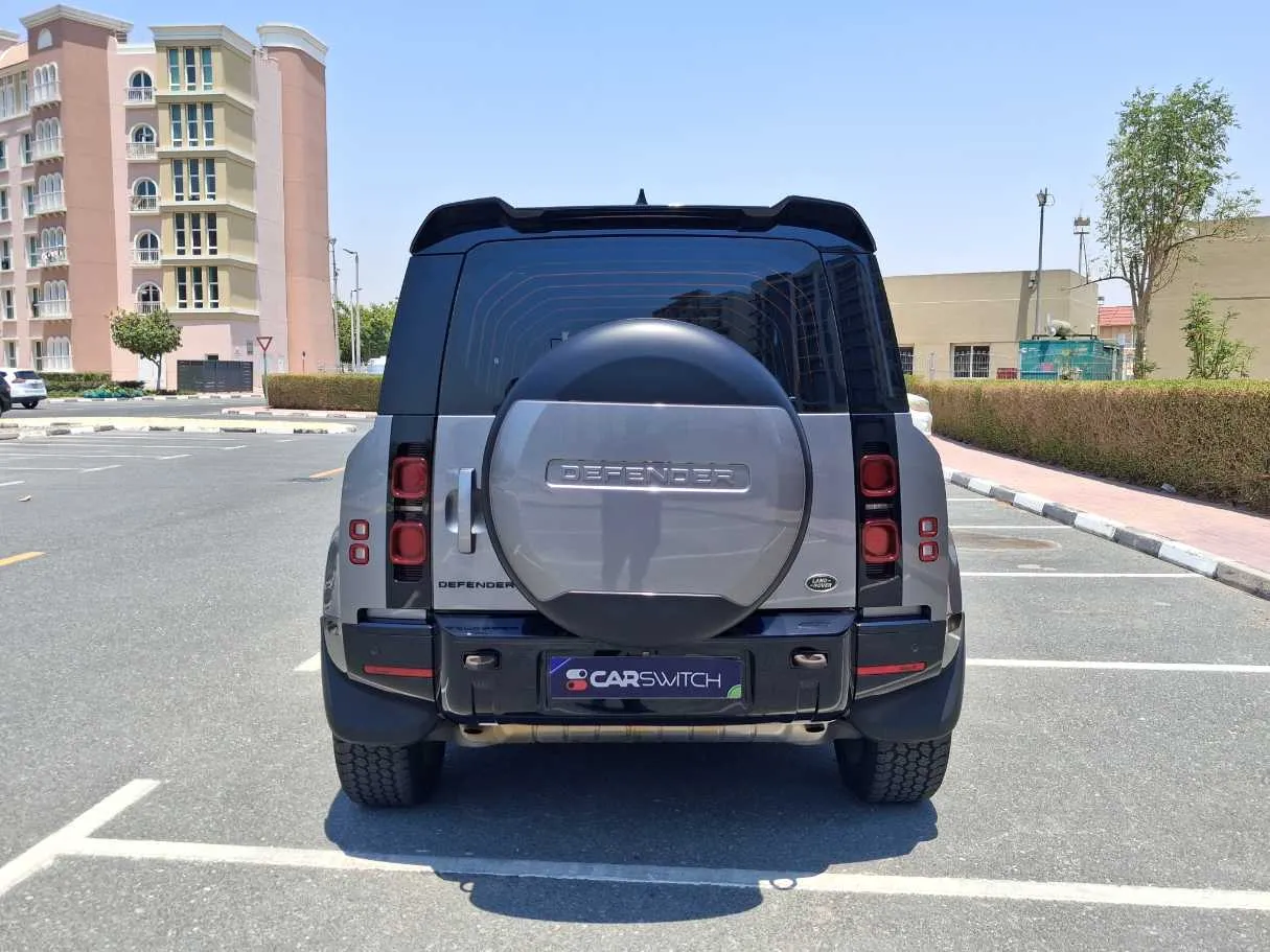 Car image 6