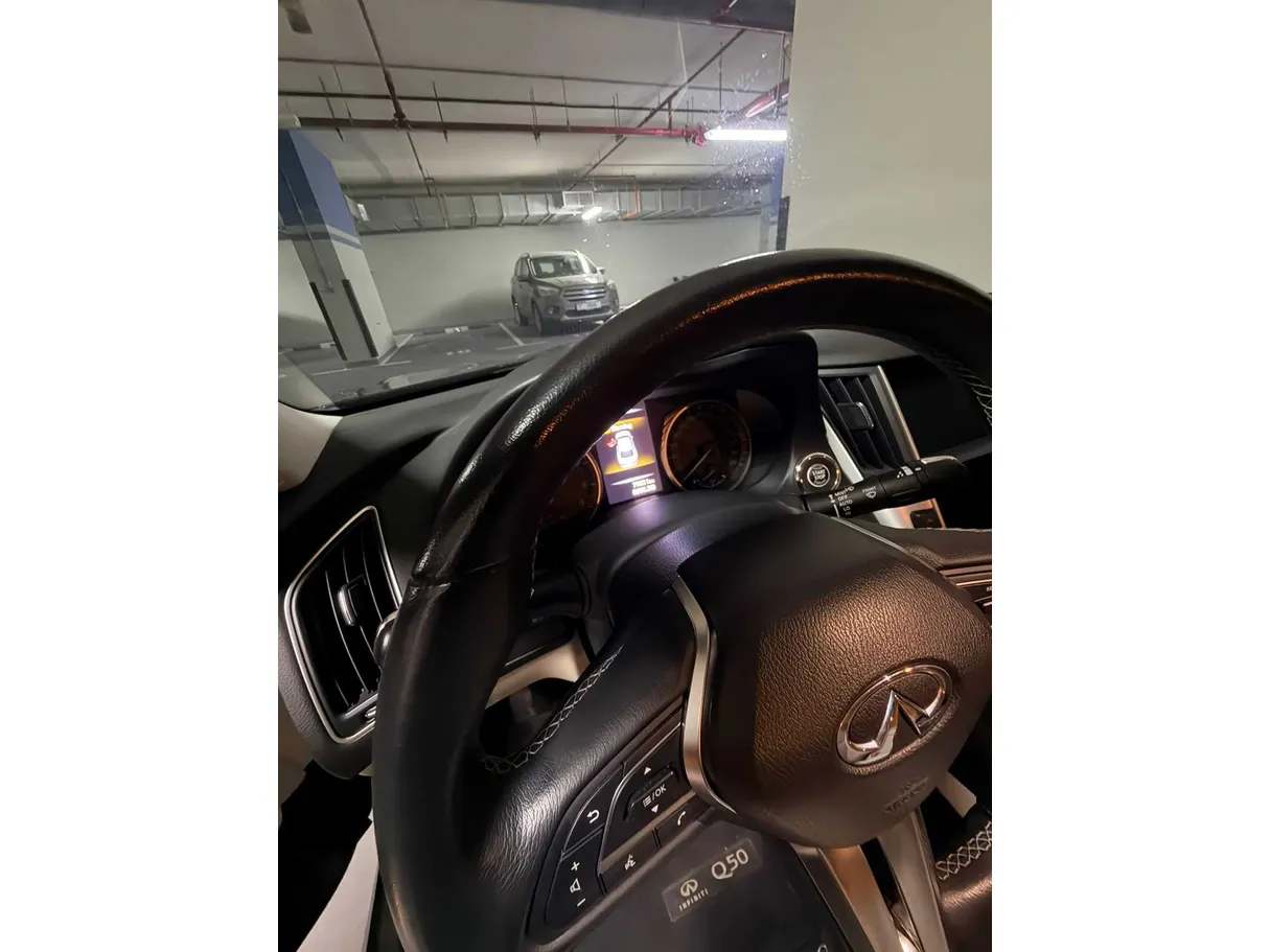Car image 43