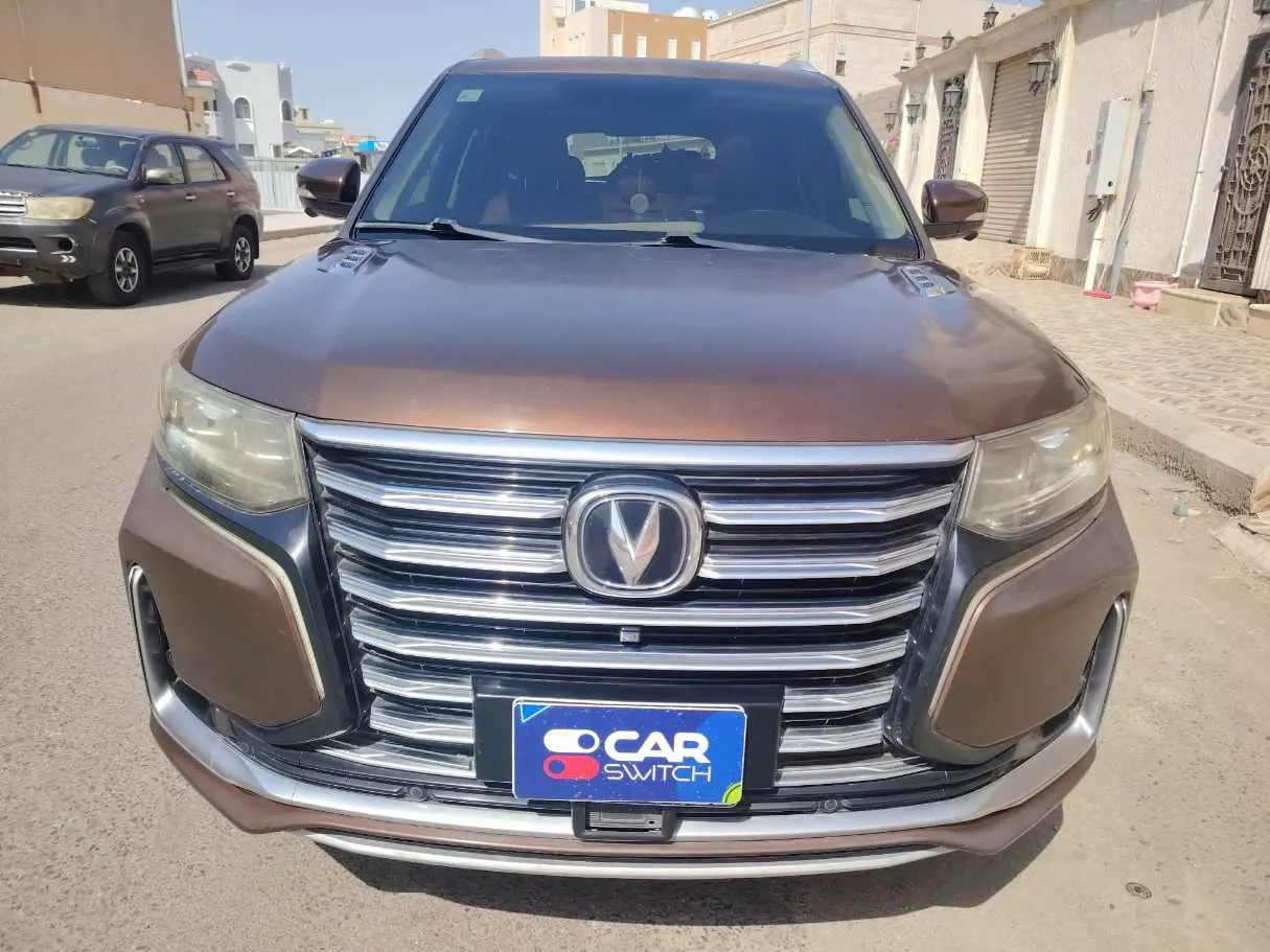 Car image 2