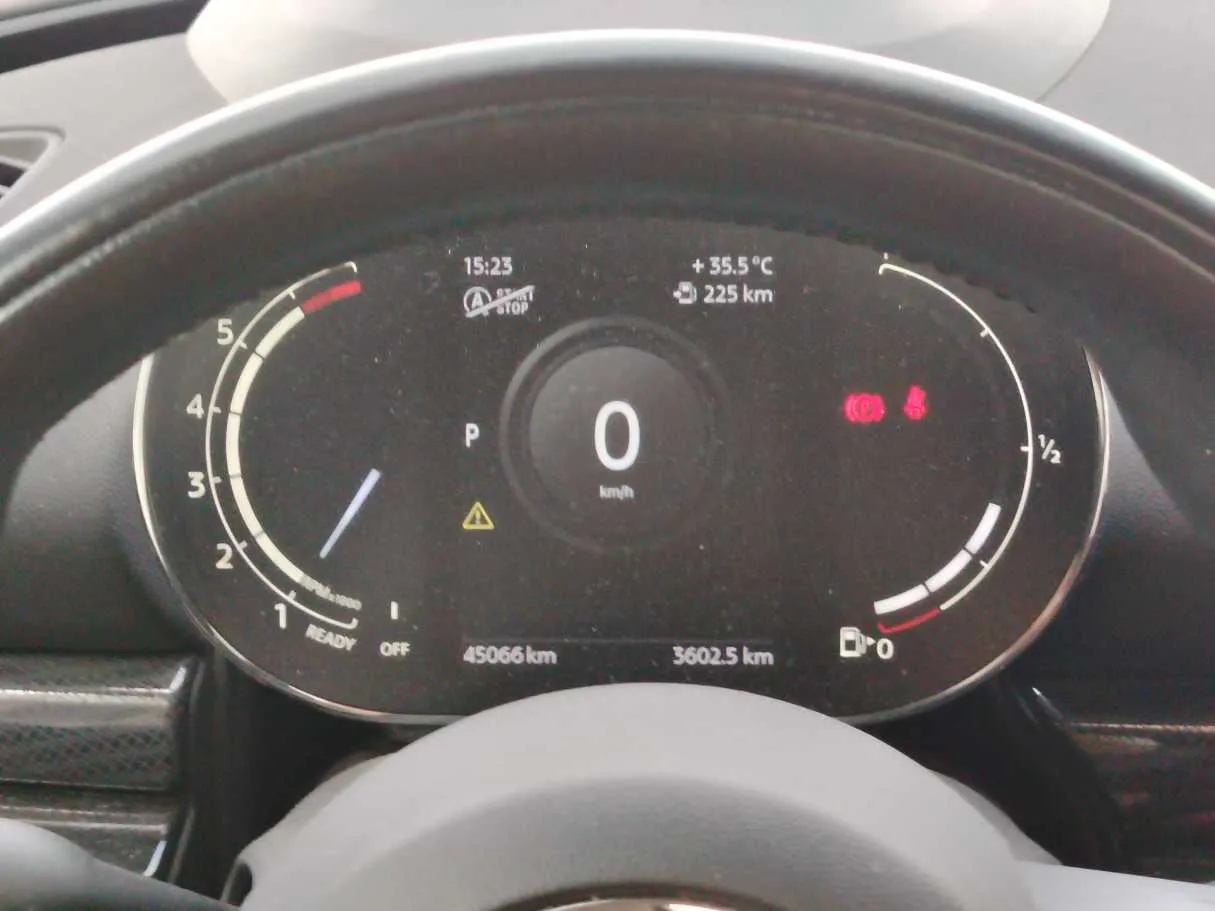 Car image 22