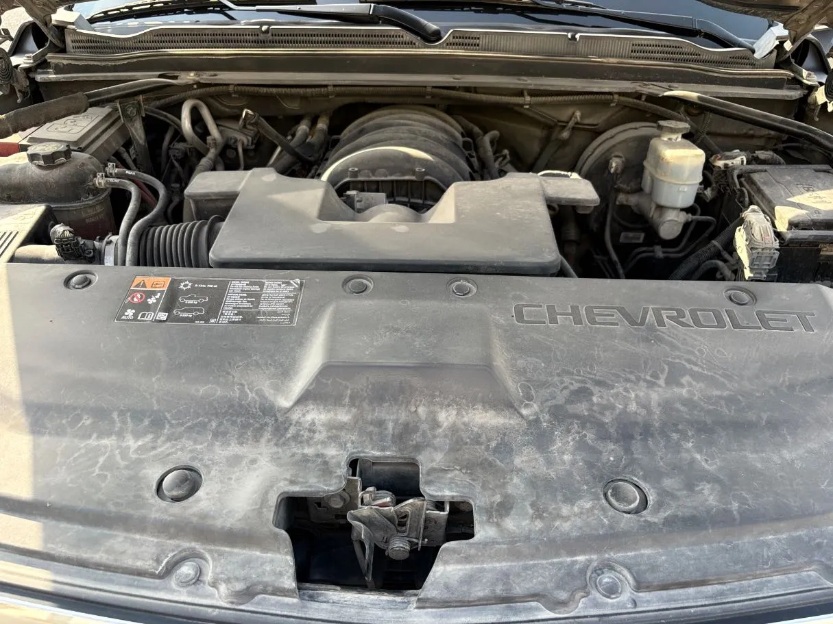 Car image 26