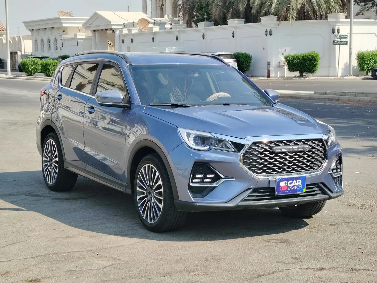 Car image 3