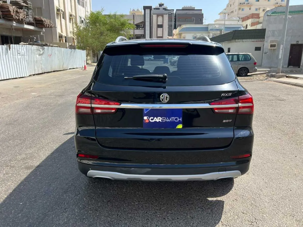 Car image 6