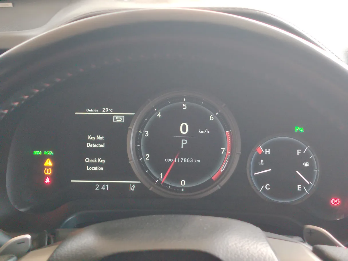 Car image 34