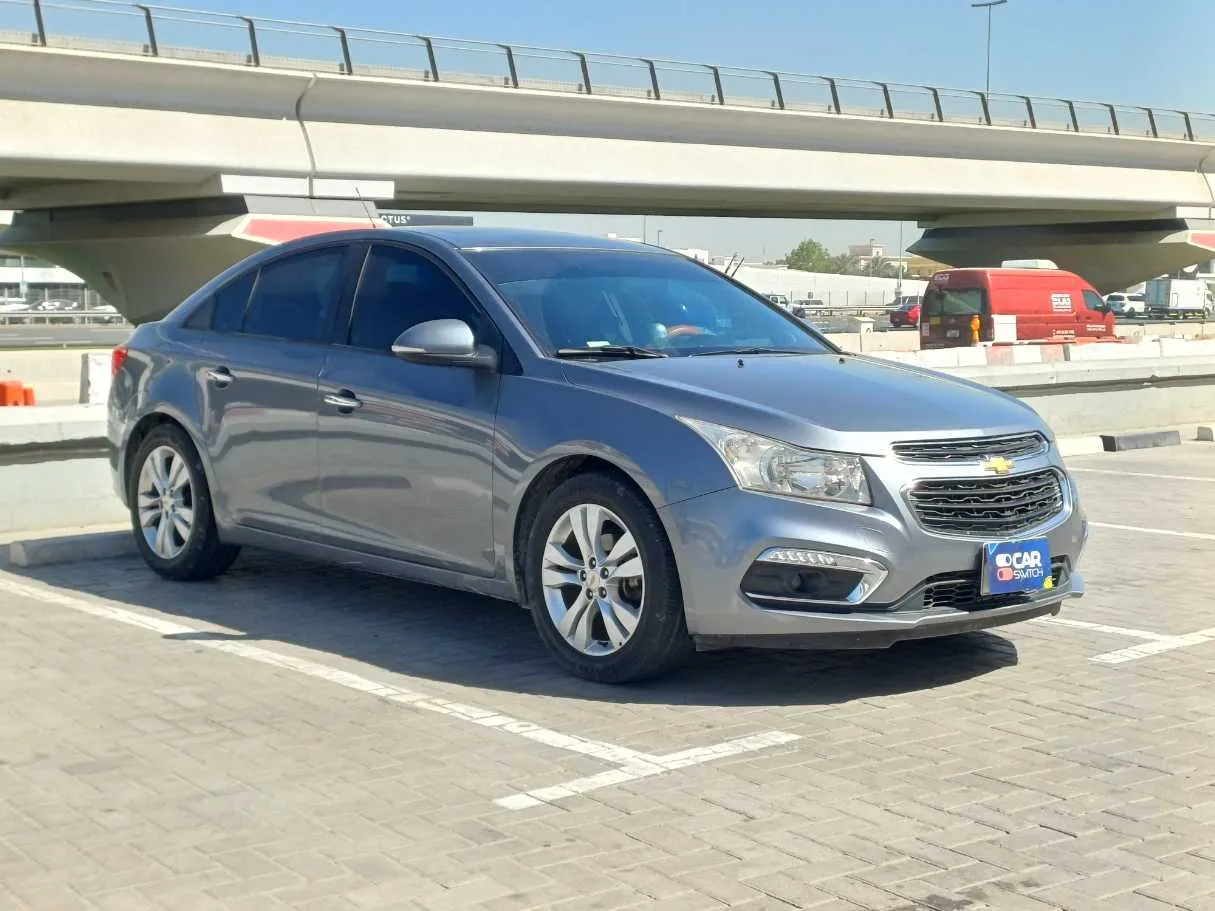 Car image 3