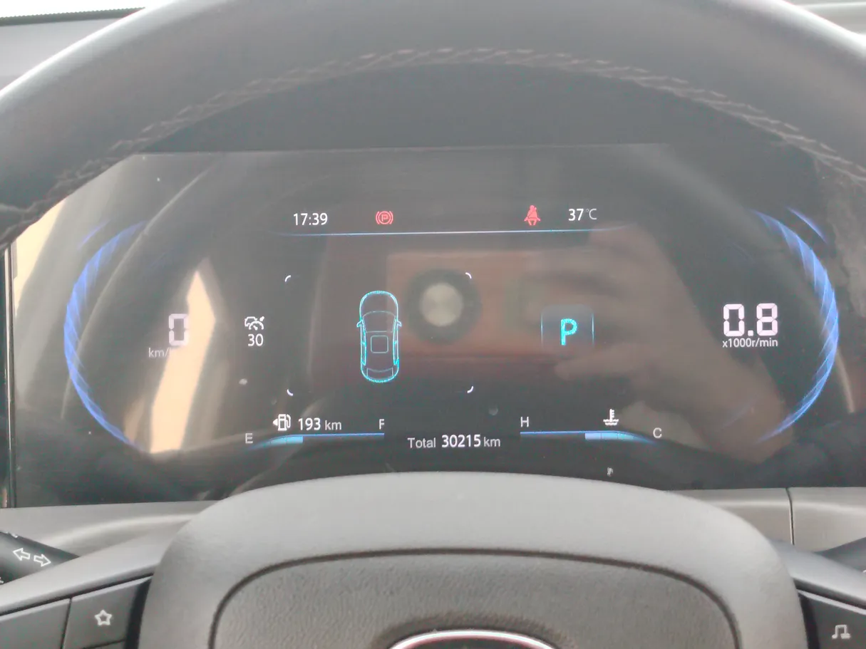 Car image 22