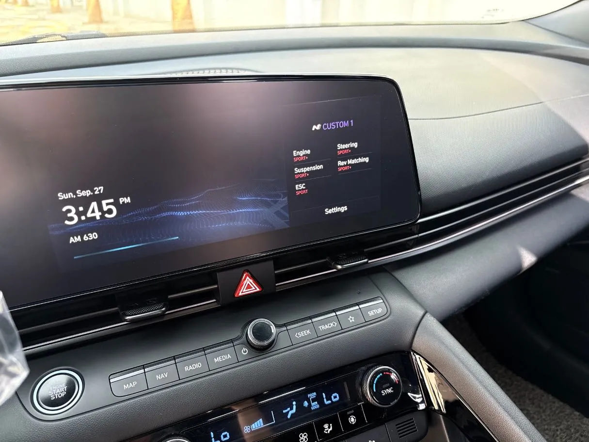 Car image 21