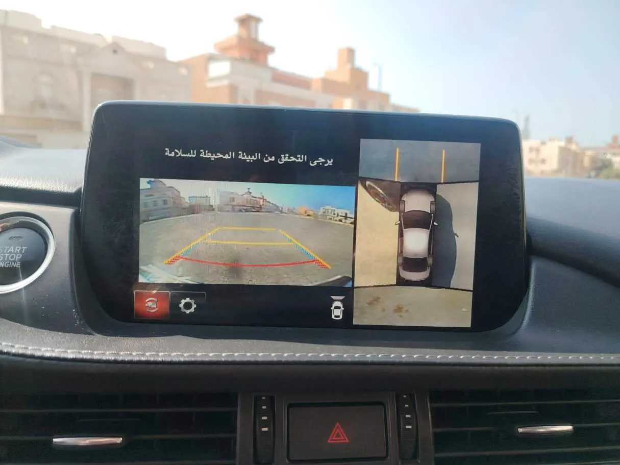 Car image 28