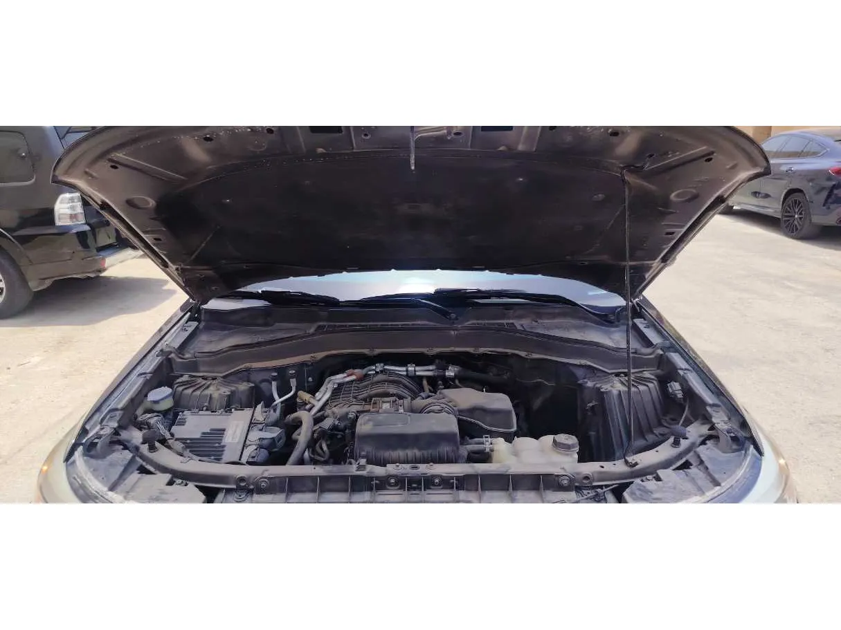Car image 33