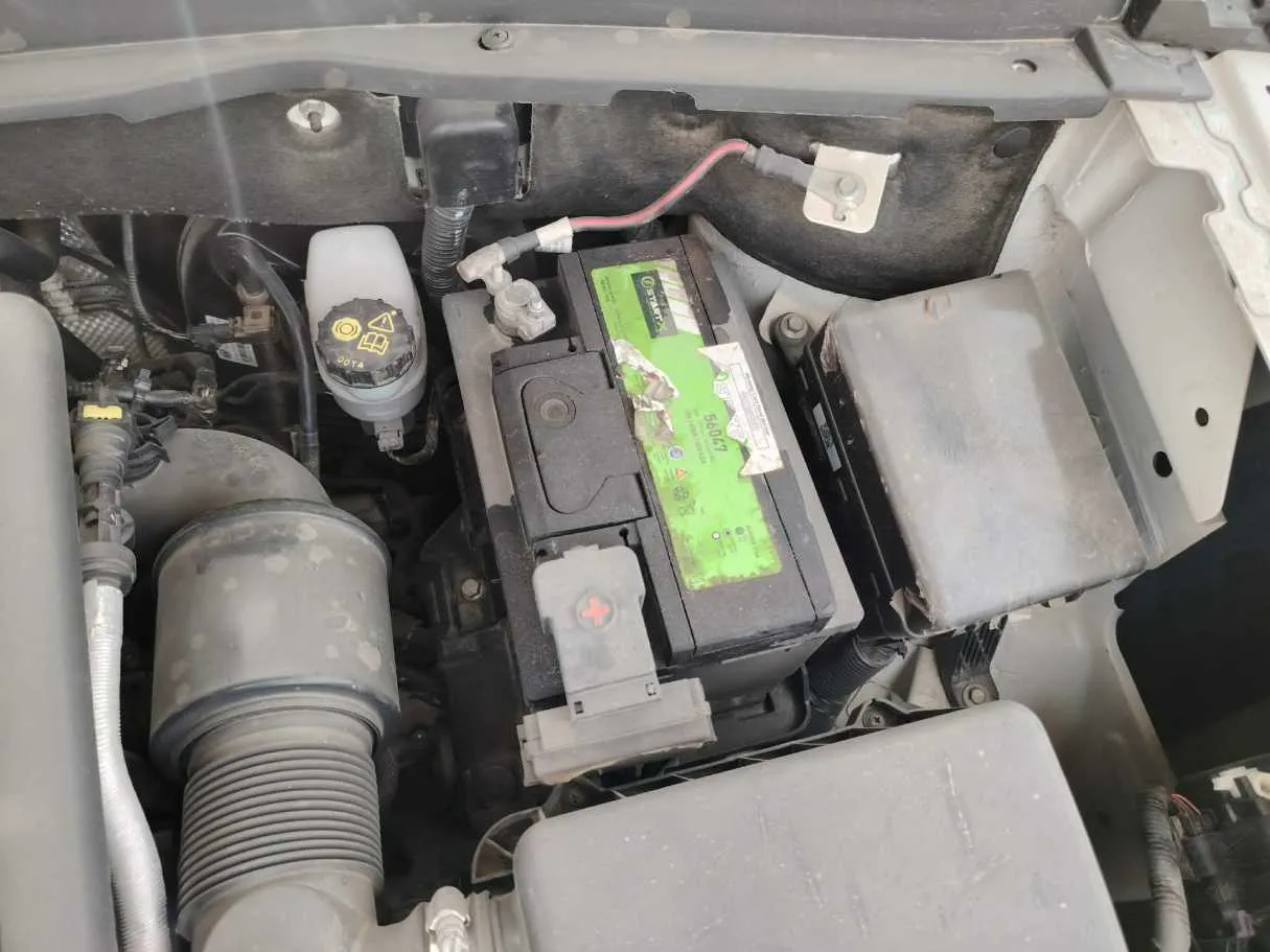 Car image 49