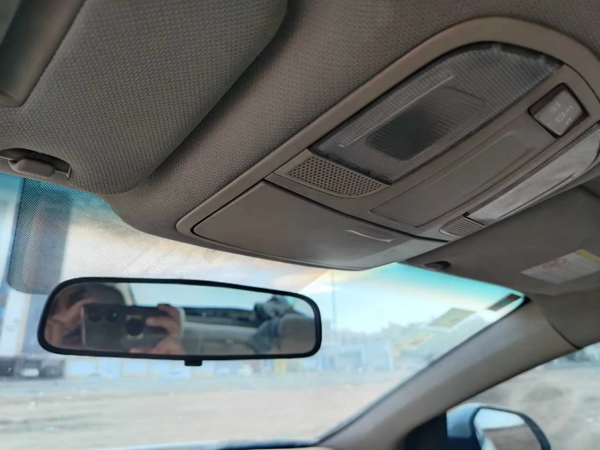 Car image 31