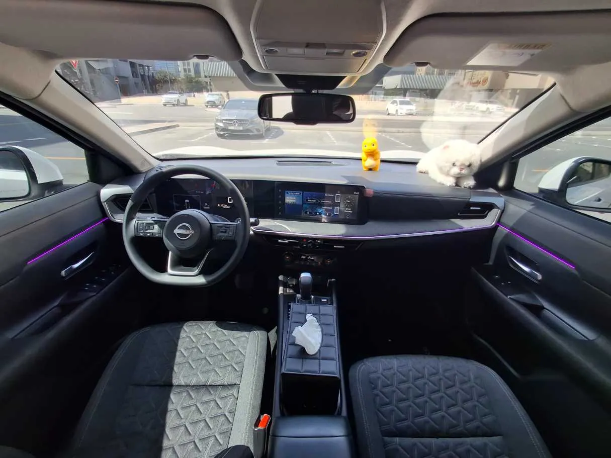 Car image 17