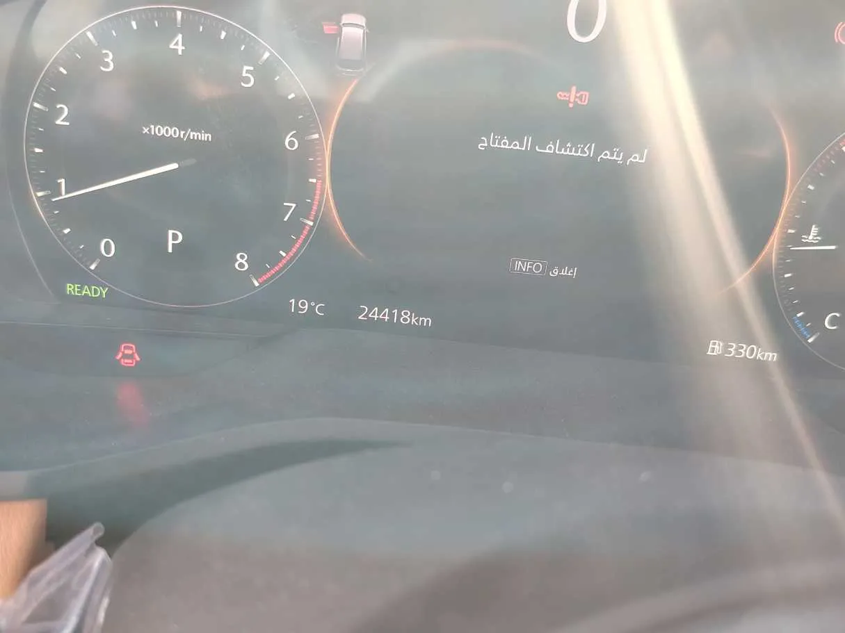 Car image 24