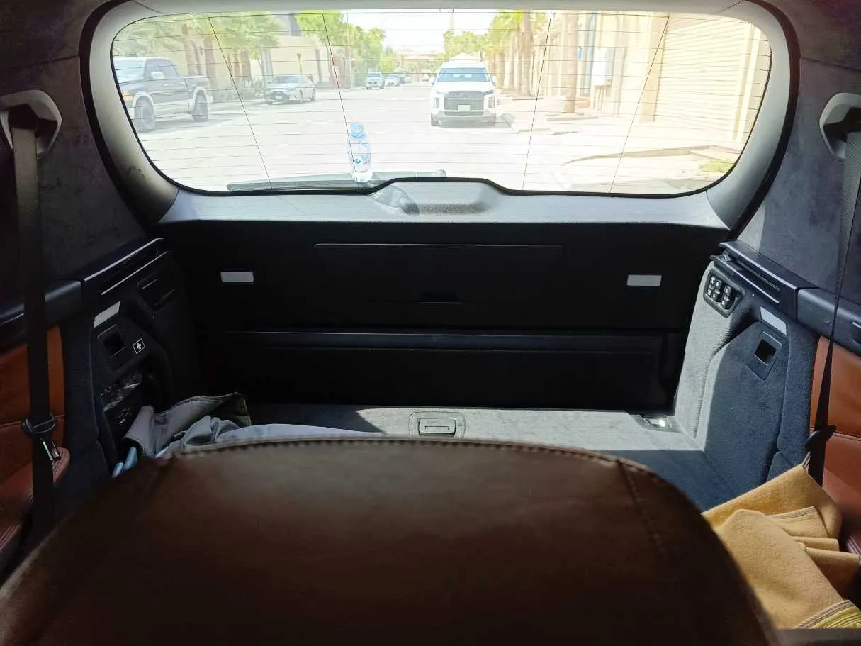 Car image 33