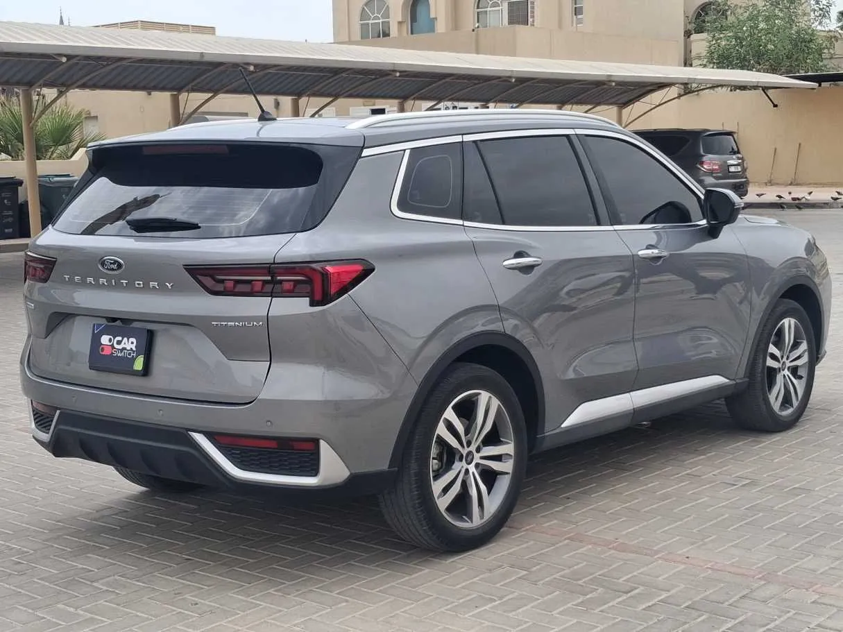 Car image 7