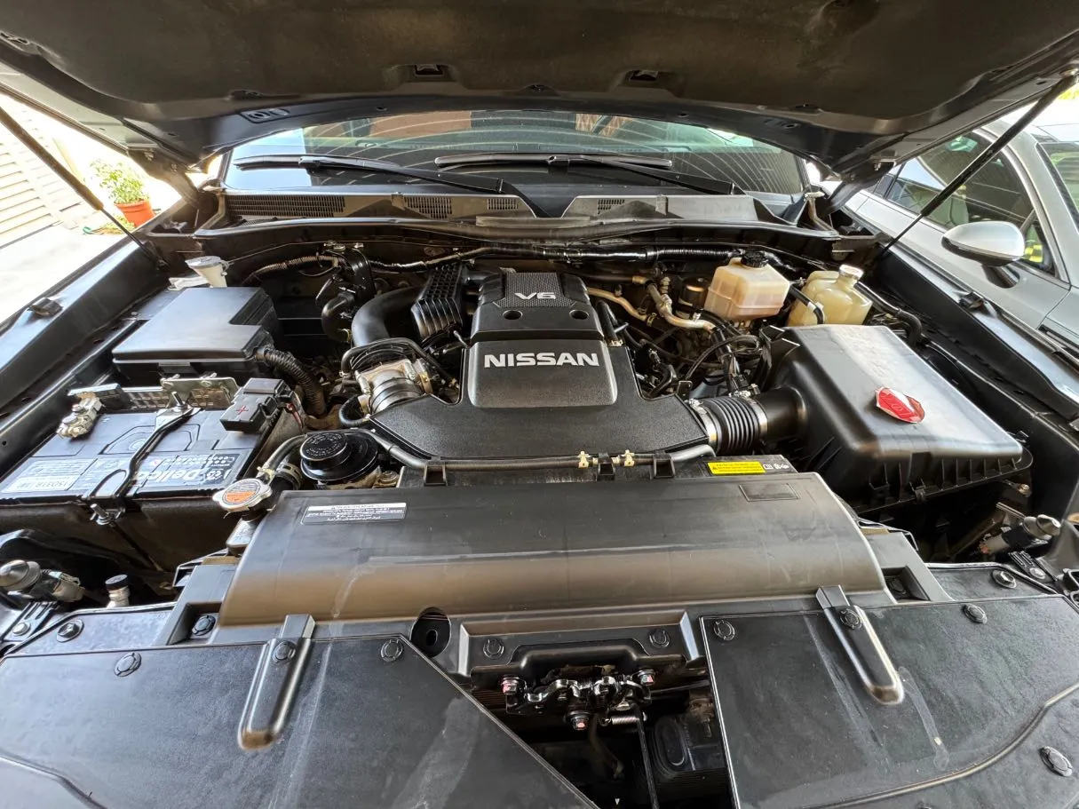 Car image 25